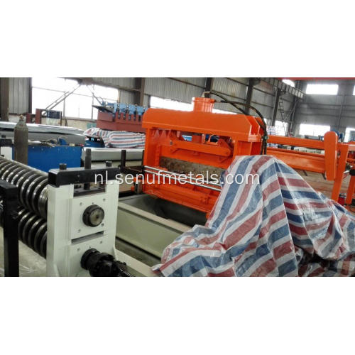 Graan Silo Golfplaten Roll Forming Machine